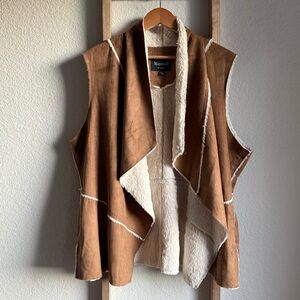 Maxwell Studio Fleece Lined Faux Sheepskin Fly Away Vest sz: 2X